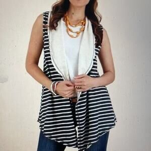 Matilda Jane Tan Knit Vest Medium